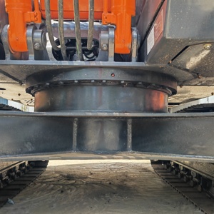 Excavatrice sur chenilles Hitachi ZX120 Orange, pelle hydraulique, équipement de construction - Product Image 2