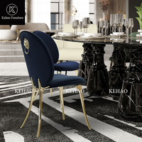 Chaises de salle à manger de restaurant de chaise de velours de crème bleue d'acier inoxydable moderne populaire utilisées avec la chaise de salle à manger de poignée de tête de Lion en métal