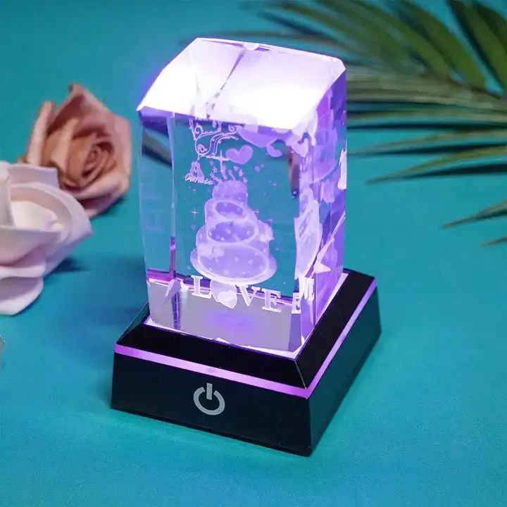 Honor of crystal Wholesale Rotating Light Base Led K9 Crystal Glass cube custom Laser Engraved 3d Cube Crystal Wedding Gifts