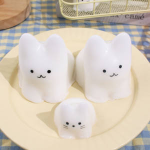 Jouet sensoriel anti-stress en forme de lapin, mignon, rembourré de sable, extensible, parfumé, en TPR, unisexe - Product Image 1