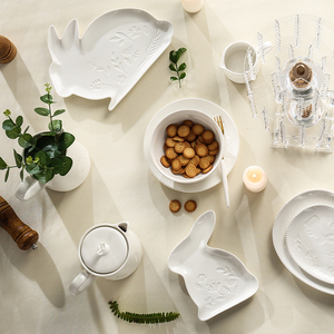 Service de table en porcelaine blanche de luxe LovingHome Hotel avec motif de lapin de Pâques en relief, résistant au four, style moderne - Product Image 2