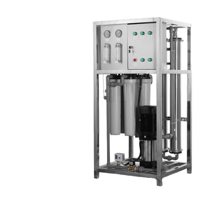 โรงงานรับผลิตระบบบำบัดน้ำเสียอุตสาหกรรม ระบบกรองน้ำทะเลแบบออสโมซิสย้อนกลับ พร้อมปั๊มและ PLC กำลังการผลิต 10000 ลิตร/ชั่วโมง - Product Image 1