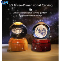 Lampe de nuit en cristal avec motif universel gravé au laser 3D à rotation automatique personnalisée