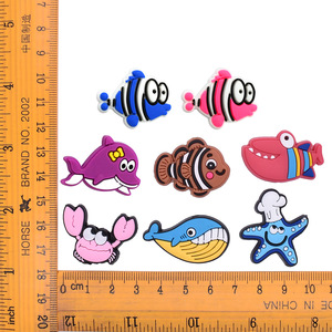 Bán Buôn Có Thể Tháo Rời Thế Giới Biển Bút Charms PVC Phim Hoạt Hình Thế Giới Biển Silicone Tiêu Điểm Hạt Charms Cho Bút - Product Image 3
