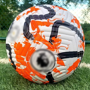 Ballon de football à prix avantageux, thermocollé, cuir PU de haute qualité, taille 5, logo personnalisé, pour match officiel - Product Image 4