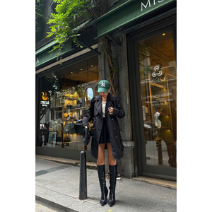 Abrigo Largo de Cuero Sintético Negro para Mujer, Estilo Casual, Impermeable, con Relleno de Algodón para Invierno, Talla Corta - Product Image 2