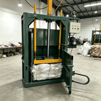 Presse à balles hydraulique verticale 30T pour le recyclage du papier, du carton, des bouteilles en plastique et des films – Vente directe usine