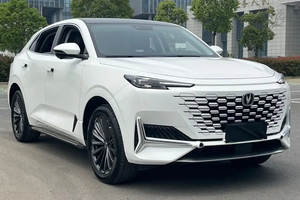 Vehículos <span class=keywords><strong>de</strong></span> Lujo Usados Baratos <span class=keywords><strong>de</strong></span> China, Autos con Volante a la Izquierda, Changan Uni-k 2022 2023 2024, SUV <span class=keywords><strong>de</strong></span> <span class=keywords><strong>Segunda</strong></span> <span class=keywords><strong>Mano</strong></span>, Auto a <span class=keywords><strong>Gasolina</strong></span> en Venta - Product Image 2