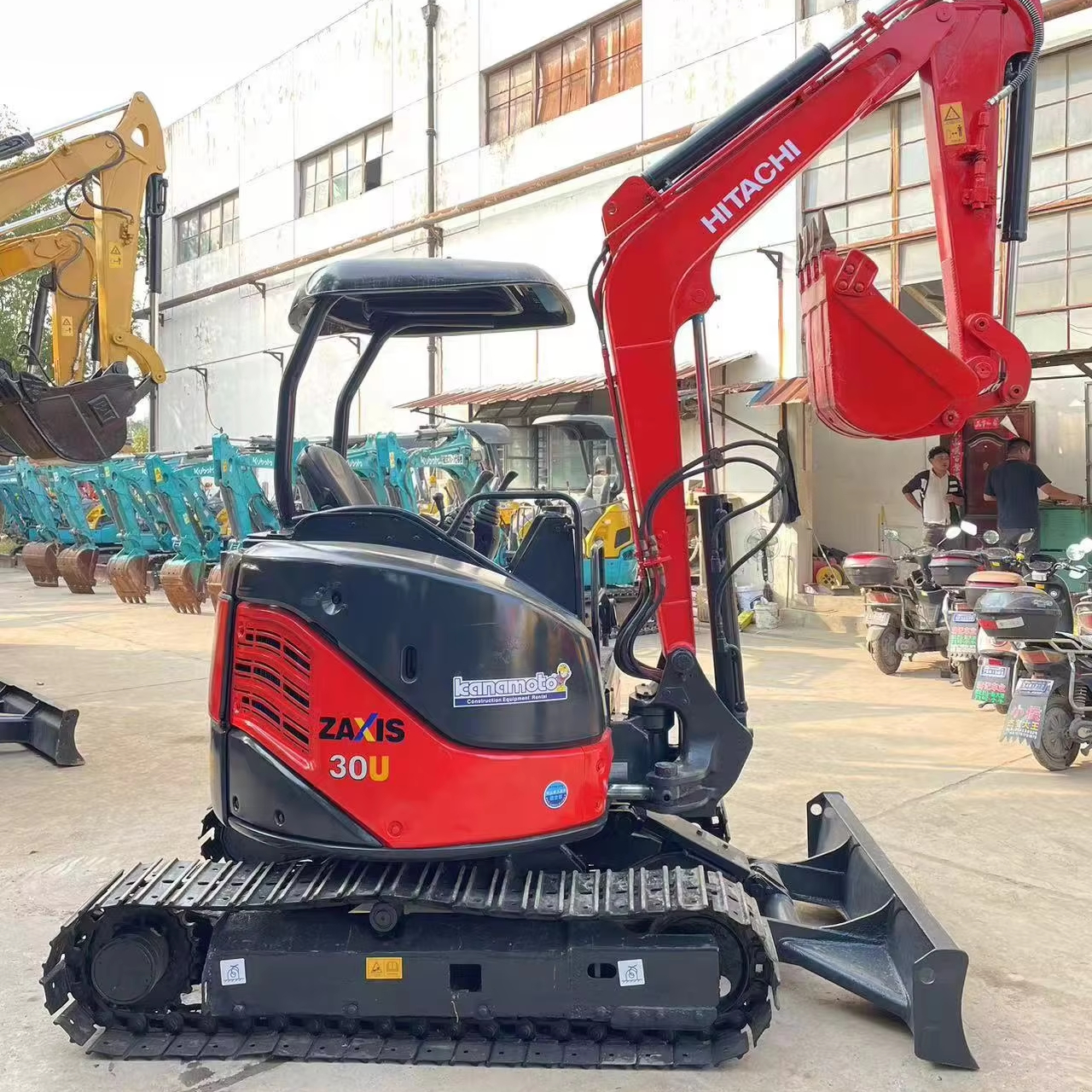 Alibaba.com上の高品質な中古日立zx30ミニショベルメーカーと中古日立