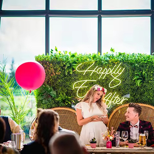 Letrero de Neón Acrílico con Logotipo Personalizado con Clasificación IP67 para Decoración de Fondo de Boda, Bar o Fiesta - Product Image 4