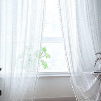Tissu de rideau en voile blanc respirant 100% polyester tissé pour chambre à coucher