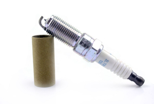 1 buah busi untuk mesin L3Y2-18-110 ILTR5A-13G 3811 Iridium busi steker untuk Bosch untuk Mazda <span class=keywords><strong>3</strong></span> 5 6 CX-7 Tribute <span class=keywords><strong>2</strong></span>.5L - Product Image 4