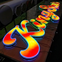 Caractères décoratifs lumineux LED 3D de forme personnalisée avec effet de mouvement RGB intelligent, durables et à haute luminosité pour signalétique