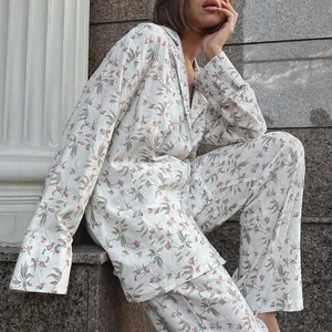 맞춤형 신축성있는 스킨 프렌들리 잠옷 여성용 티셔츠 바지 라운지웨어 세트 여아 잠옷 여성/