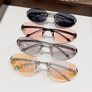 <span class=keywords><strong>Occhiali</strong></span> da <span class=keywords><strong>Sole</strong></span> Senza Montatura a Forma di Stella UV400, Stile Ovale Personalizzato per Ragazze, <span class=keywords><strong>Occhiali</strong></span> da <span class=keywords><strong>Sole</strong></span> da Donna dello Stesso Stile - Product Image 4