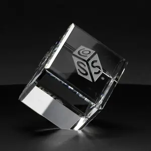 קריסטל קוביה יהלום זכוכית מעוטר פרס לוגו מותאם אישית מתנה