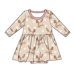 Ventes en gros de pyjamas pour bébés en bambou confortable avec détails en dentelle - Adorable <span class=keywords><strong>pyjama</strong></span> <span class=keywords><strong>zippé</strong></span> pour bébés en bambou respirant - Product Image 2