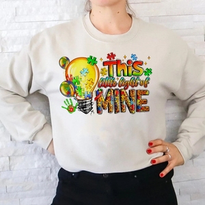 <span class=keywords><strong>This</strong></span> Is <span class=keywords><strong>Little</strong></span> <span class=keywords><strong>Light</strong></span> of <span class=keywords><strong>Mine</strong></span> Autism DTF Impresión de transferencia Hierro en pegatinas Sublimación Bolsas de ropa Ropa Lista para presionar - Product Image 5