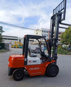 Chariot élévateur diesel Heli H2000-30 de 3 tonnes avec moteur et machine de levage, 99% neuf, prix d'usine, haute qualité, efficace - Product Image 3