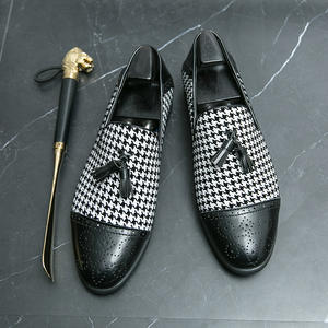 Zapatos de cuero sin cordones con punta en pico dorada de estilo británico coreano para hombre, estilista informal de noche a la moda personalizada, barco de altura - Product Image 6