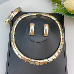 Conjuntos de Joyería Yuminglai Dubai, Joyería de Alta Calidad, Joyería Elegante y Exclusiva para Mujer, para Fiestas FHK23178 - Product Image 4