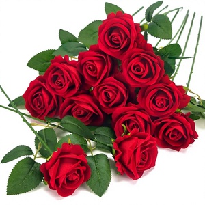 <span class=keywords><strong>Rosas</strong></span> <span class=keywords><strong>Rojas</strong></span> Artificiales de Tacto Real, Tallos de Terciopelo Plástico, Venta al por Mayor, Decoración para el Hogar, Bodas, Fiestas, Día de la Madre - Product Image 1