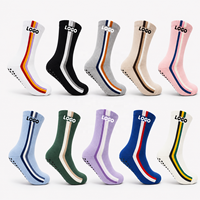 Chaussettes antidérapantes côtelées de haute qualité, logo personnalisé, grip en silicone, chaussettes de pilates pour femmes