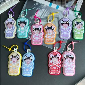 Création de pendentifs en feutre personnalisés, sacs et pendentifs créatifs mettant en scène des personnages d'anime - Product Image 1