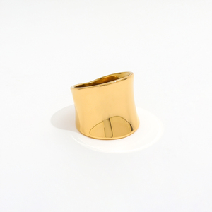 Haut de gamme 18K Or Plain Irrégulier Cambered Surface Chunky Gradient Band Anneaux En Acier Inoxydable À La Mode Simple Plaqué Or Bijoux - Product Image 1