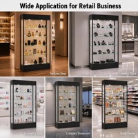 Neu Eingetroffene Vitrine aus Gehärtetem Glas mit Aluminiumrahmen, LED-Beleuchtung, 5 Verstellbaren Regalen, Abschließbarer Tür, Großhandel