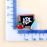 Ciondolo Cabochon in Resina Flatback a Tema Cancelleria Educativa Carina, Accessori Fai da Te