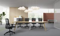 Poste de travail I Cloud C, bureau d'appoint moderne, plateau en MFC de qualité E0, pieds en métal coniques triangulaires avec gestion des câbles