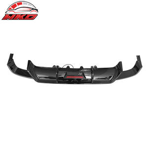 สำหรับรถยนต์โตโยต้า คัมรี่ ปี 2018-2024 รุ่น SE XSE  ดิฟฟิวเซอร์หลังพร้อมไฟ LED - สีดำเงา ชุดแต่งคุณภาพสูง - Product Image 2