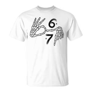 Camiseta Six Seven 6 7 Skeleton Hand Halloween, talla mediana, blanca - Product Image 1