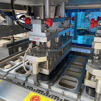 Machine d'emballage automatique multifonctionnelle de remplissage et de scellage pour tofu, riz, liquides et jus emballés en barquettes/bols