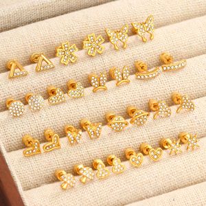 ต่างหูแบบแท่งเกลียวหลังทำจากสแตนเลสสตีลเคลือบทอง 18K PVD และไทเทเนียม สำหรับเจาะกระดูกหู ป้องกันการแพ้ กันน้ำ - Product Image 2