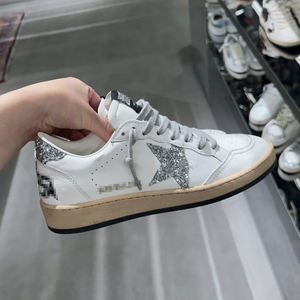 Chaussures décontractées polyvalentes en cuir véritable 2026 pour hommes et femmes, style urbain, blanches, à lacets, respirantes - Product Image 2