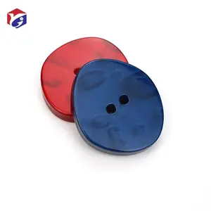 New Designs Red Dyeing Color Resin Buttons 4 Holes Sewing Button For Garment Decoration Spray Paint Red Plastic Button