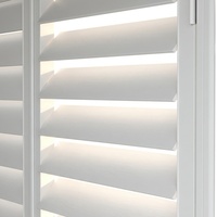 Volets en PVC imperméables sans COV, faux bois blanc, stores à lamelles cachées, volets intérieurs sur mesure