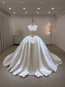 Lsjj165-1 Vestido de Novia Romántico de Satén Liso Color Marfil, Sin Tirantes, con Cintura Fruncida, Estilo Princesa Oversize, Cola Catedral Jancember - Product Image 3