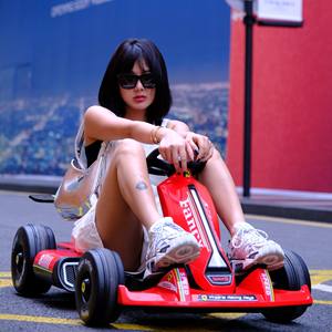 Bedoqi - Coche de Juguete Eléctrico de Cuatro Ruedas para Niños y Adultos, <span class=keywords><strong>con</strong></span> Asiento de Metal y Plástico, para Mayores de 3 Años, Unisex - Product Image 1