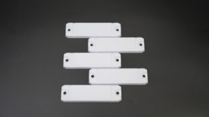 Industrial Grade ABS UHF RFID Sticker Anti-Corrosion Passive Long-Range Electronic Label with Customizable Printing for Harsh - Product Image 6