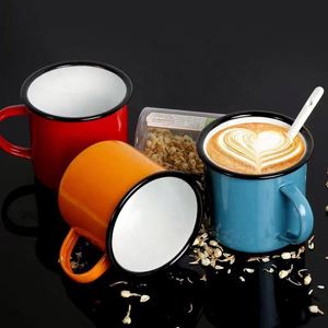 แก้วกาแฟเคลือบสำหรับแคมป์ปิ้งแบบสั่งทำพิเศษ พิมพ์ลายได้ตามต้องการ พร้อมหูจับ ความจุ 350 มล. - Product Image 3