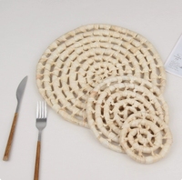 Vente chaude Design créatif de haute qualité écologique feuille de maïs naturel décoratif Table ronde Style bohème napperon