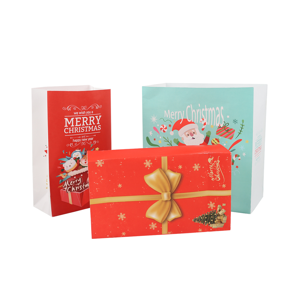 Good Quality Custom Logo Printed Christmas Design Gift Packaging Shopping Portable Tote Kraft Paper Bag