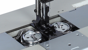 6620 Top and Bottom Walking Foot and Needle Feed Lockstitch Long Arm Flat Bed Industrial Sewing Machine Dual Feed - Product Image 4