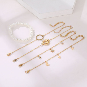 KISSWIFE Set di 5 Braccialetti Unisex alla Moda in Lega con Design Geometrico, Stella, <span class=keywords><strong>Luna</strong></span> e Mappa del Mondo, Kit con Catena Metallica - Product Image 5