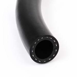 Tuyau de carburant en caoutchouc de qualité industrielle, tuyau de distribution de carburant flexible et durable pour <span class=keywords><strong>automobile</strong></span> et camion. - Product Image 2