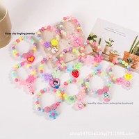 Bracelet en perles pour enfants, motif cœur, mignon, dessin animé, princesse, accessoires pour filles, résine acrylique, fait main, Taobao, petit cadeau, vente en gros