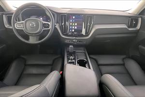 2023 Volvo0 <span class=keywords><strong>XC60</strong></span> B5 Ultimate Bright Luxury SUV Premium Trim - Product Image 4